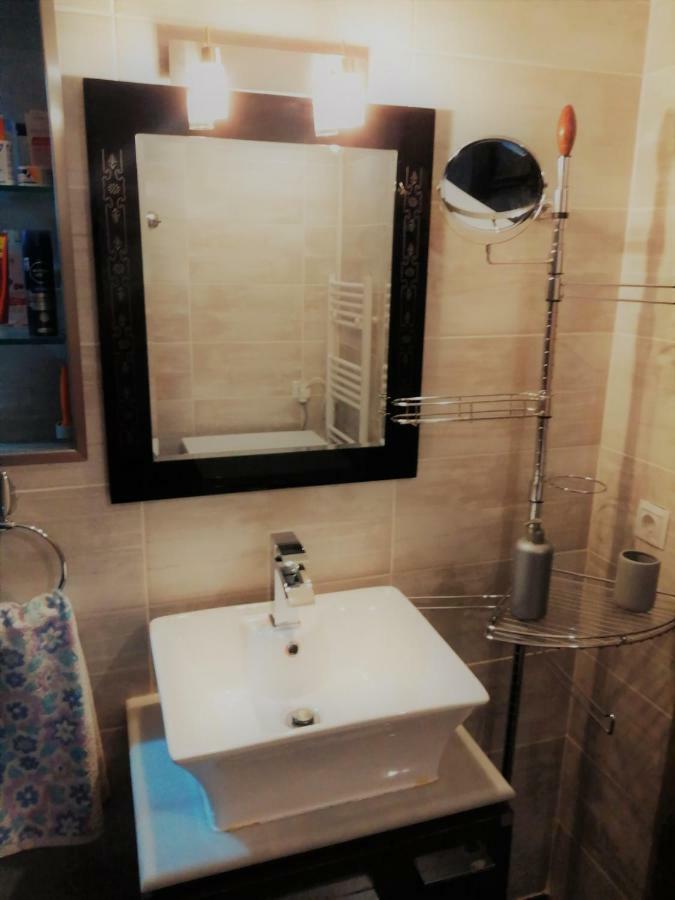Modern Residence In The Center Of Trikala 외부 사진